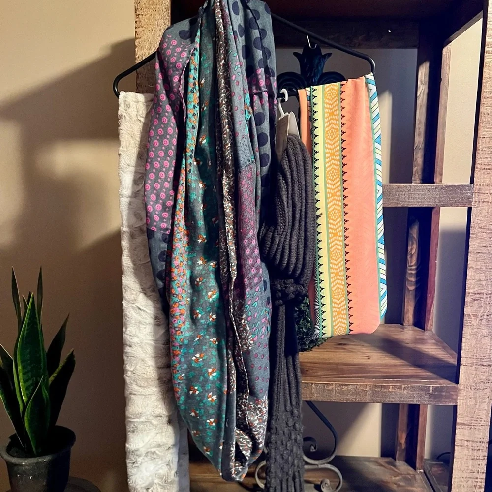 Colorful Patterned Scarves Collection - Picture 1 of 3